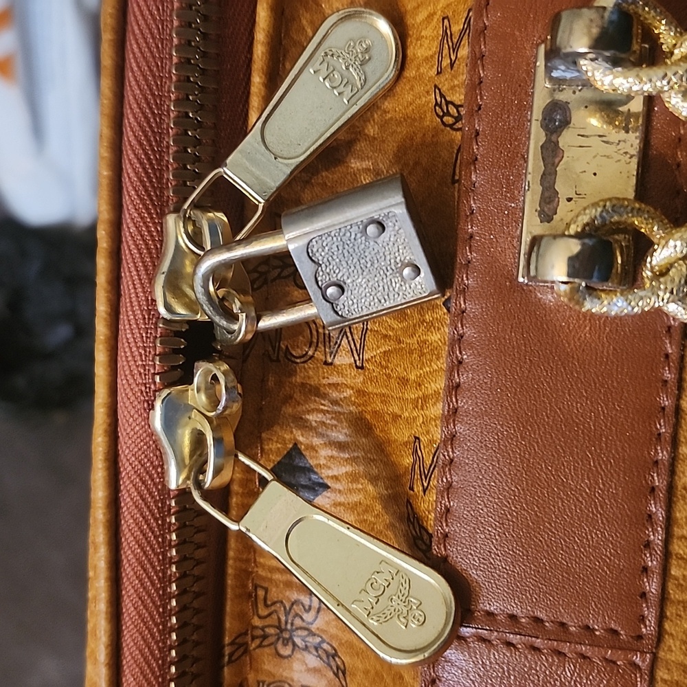 MCM Cognac Visetos Weekender Bag Vintage Made In Germany Unbranded Chains Added - Picture 17 of 17